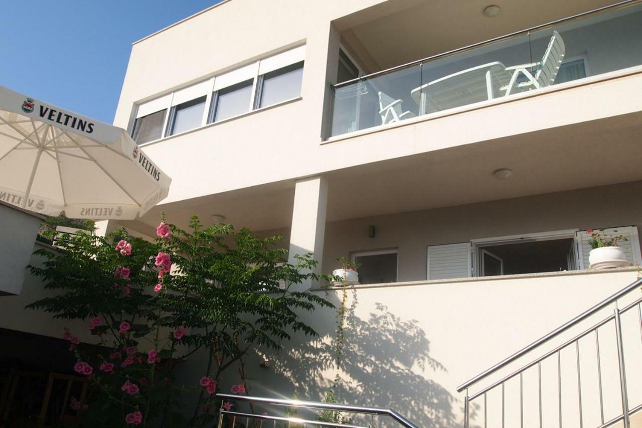 Open Hus Apartment Krvavica Exterior photo